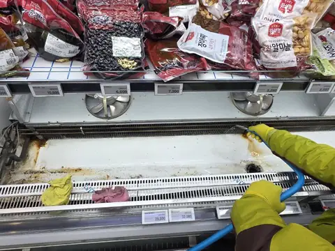함평 하나로마트 대동점 설치 전 청소