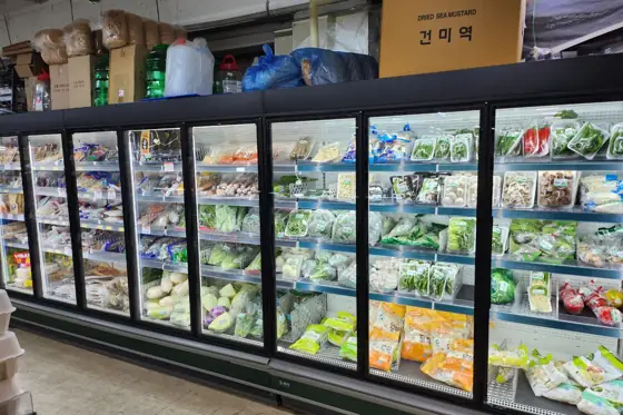 저가 · 스윙 도어 시공 사진 11