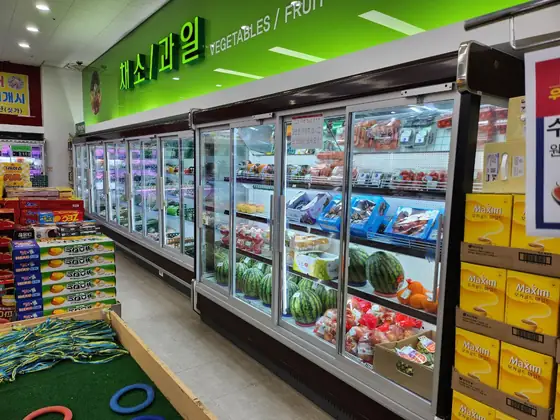 군위 농협 서부점 쇼케이스 도어 시공